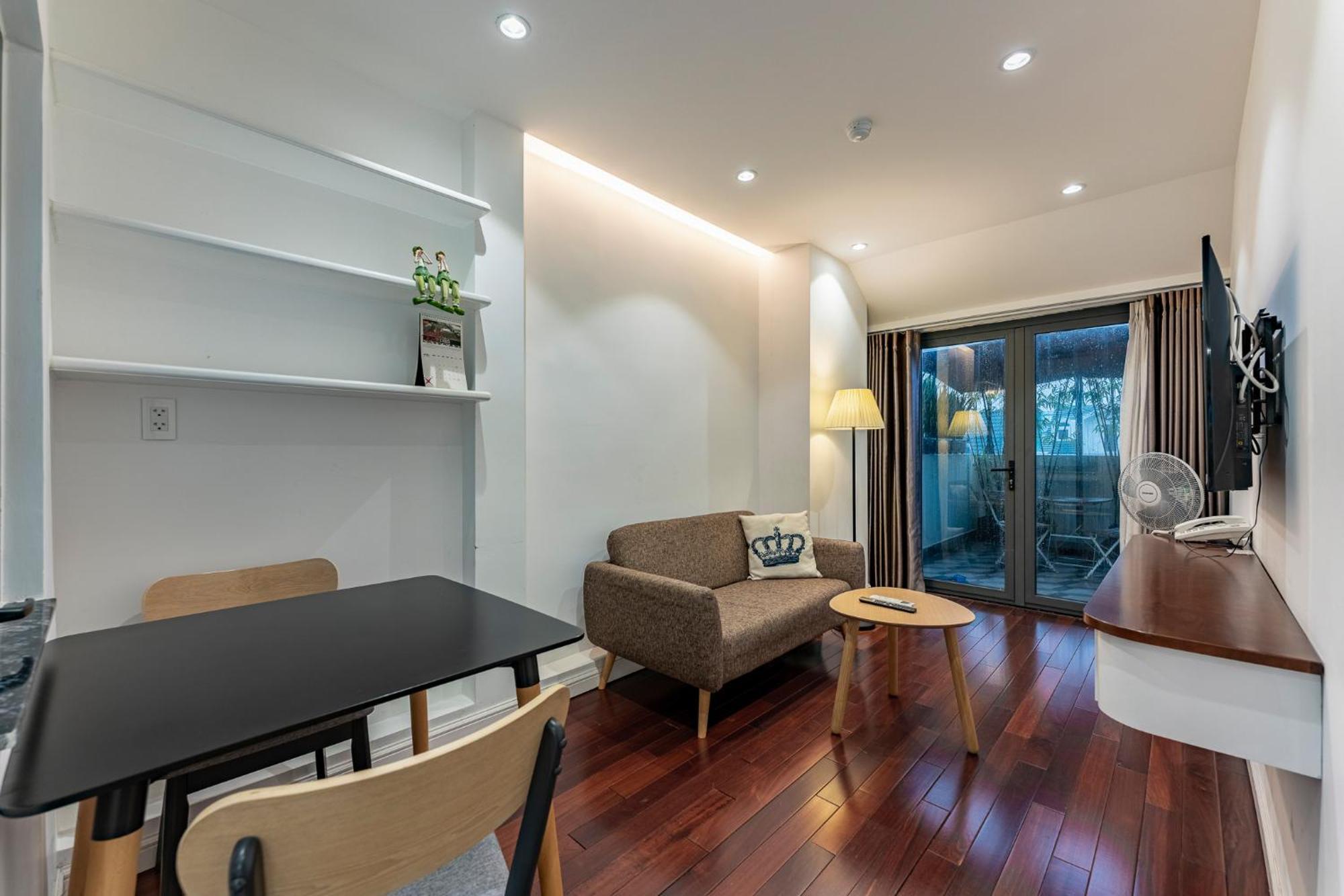 Căn Hộ Ngan Ha Signature 5*
