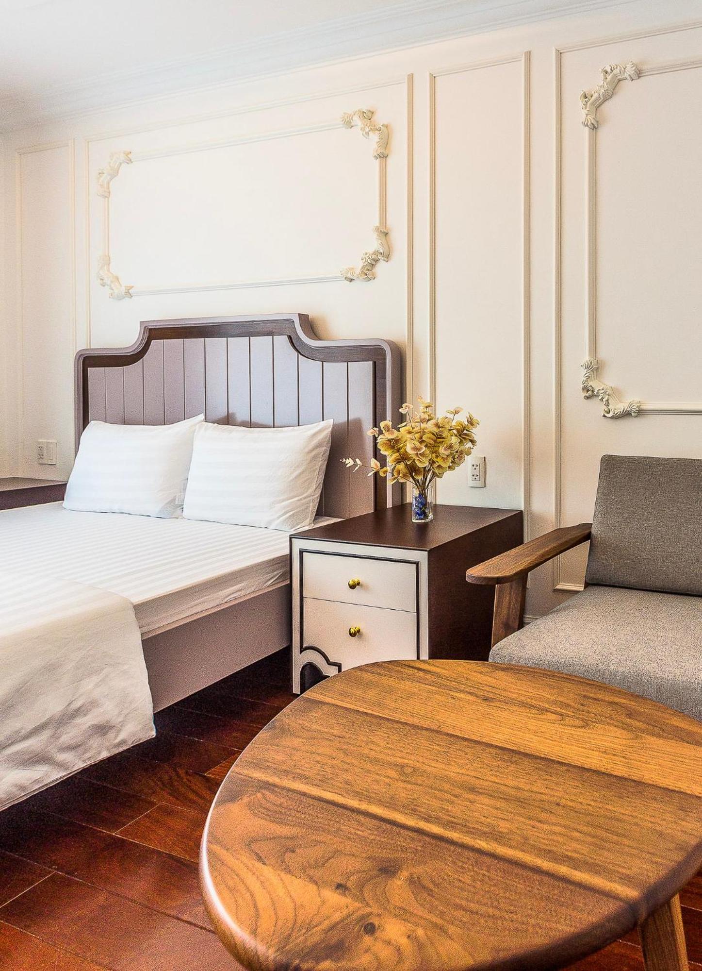 Căn Hộ Ngan Ha Signature 5*